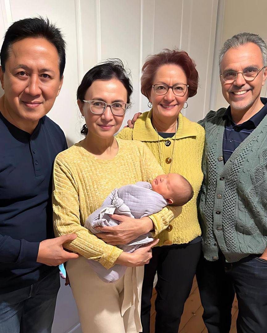 Instagram.com/triawanmunaf